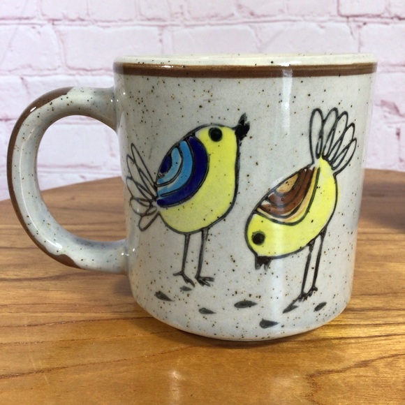 Vintage Speckled Stoneware Hand Painted Bird and Fish Mug Pair - Picture 5 of 8